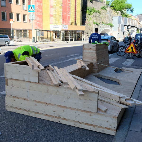 1 2 Public Parklet