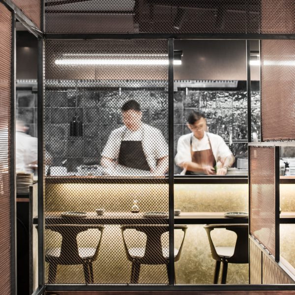 52 1825 Tako