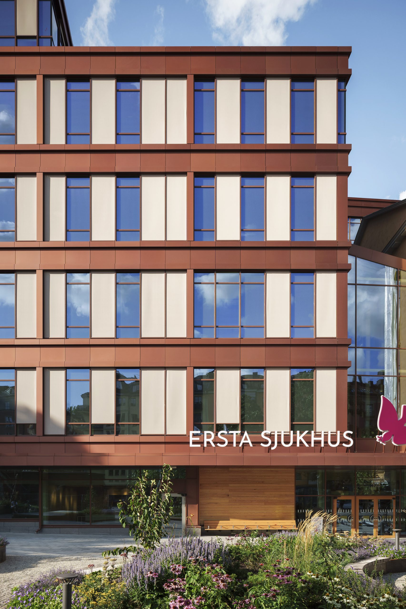 09685 felixgerlach klar scaled Erstas nya sjukhus