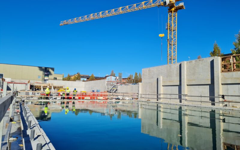 Multiaktivitetshuset Provtryckning av simbassäng